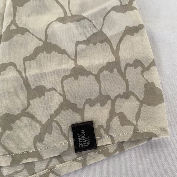 NWT The North Face Breezeback Tank - XS - Picture 3 of 6